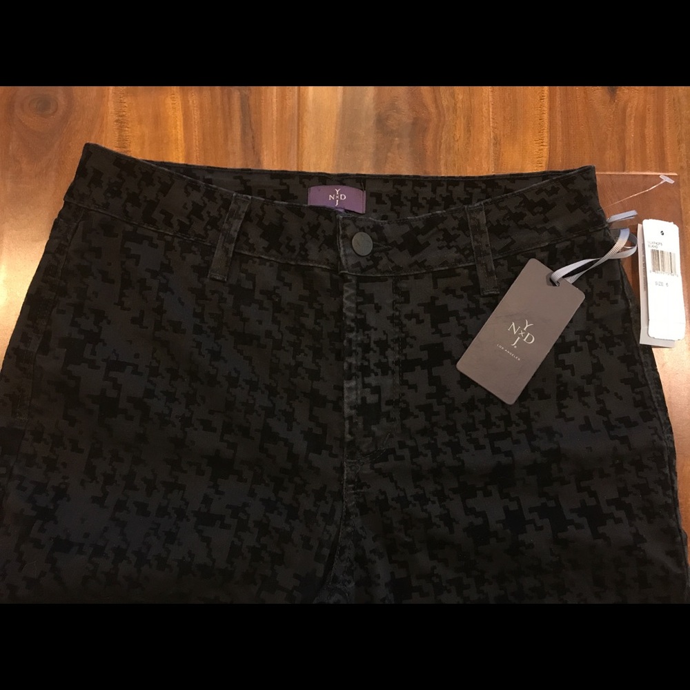 NYDJ Super Skinny Velvet Houndstooth Pants NWT